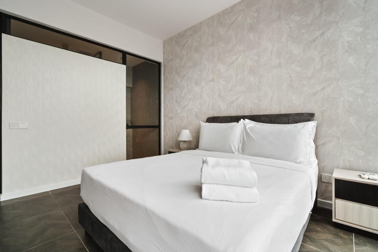 Scarletz Klcc Apartments By Soulasia Kuala Lumpur Eksteriør billede